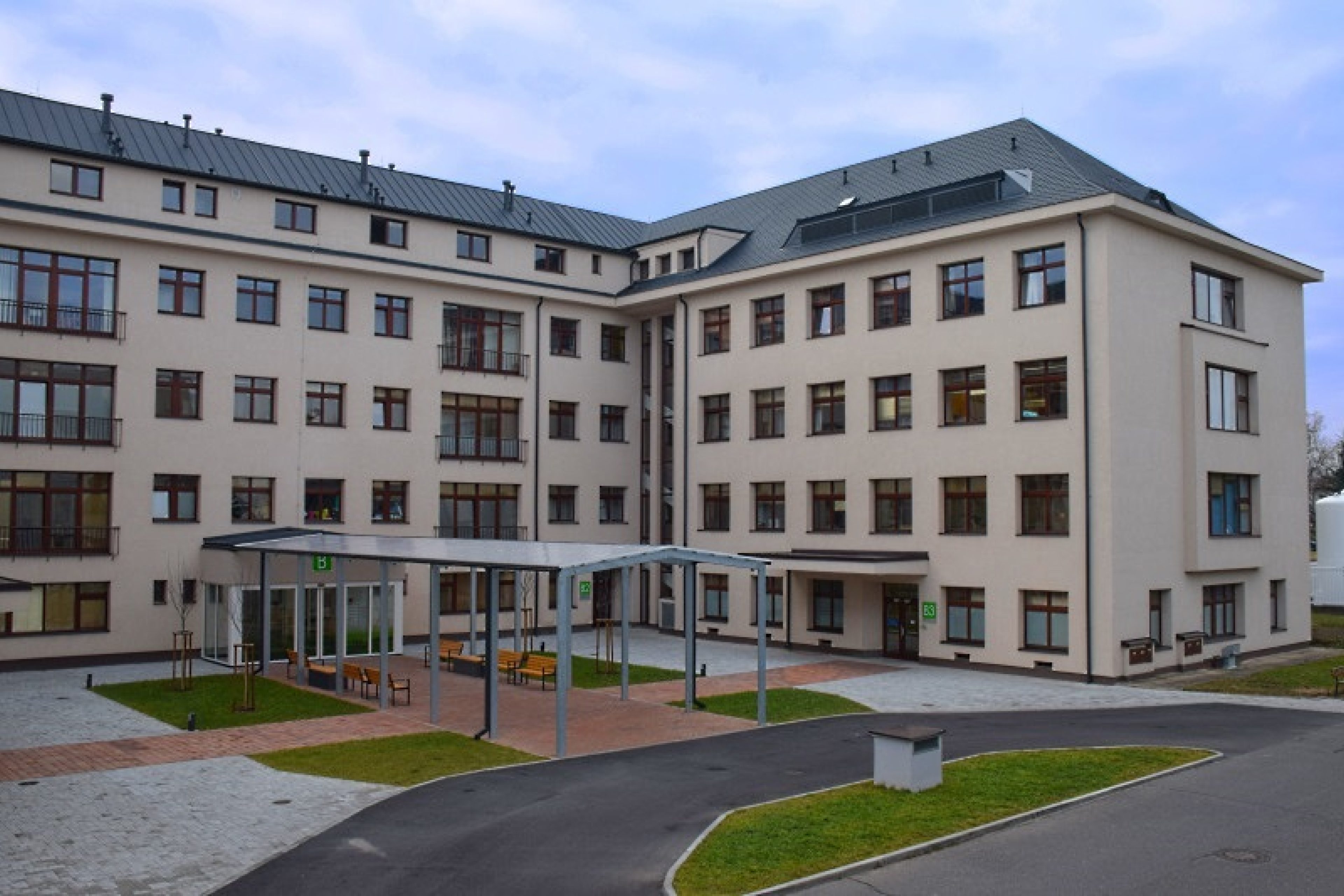 Ústřední vojenská nemocnice Praha